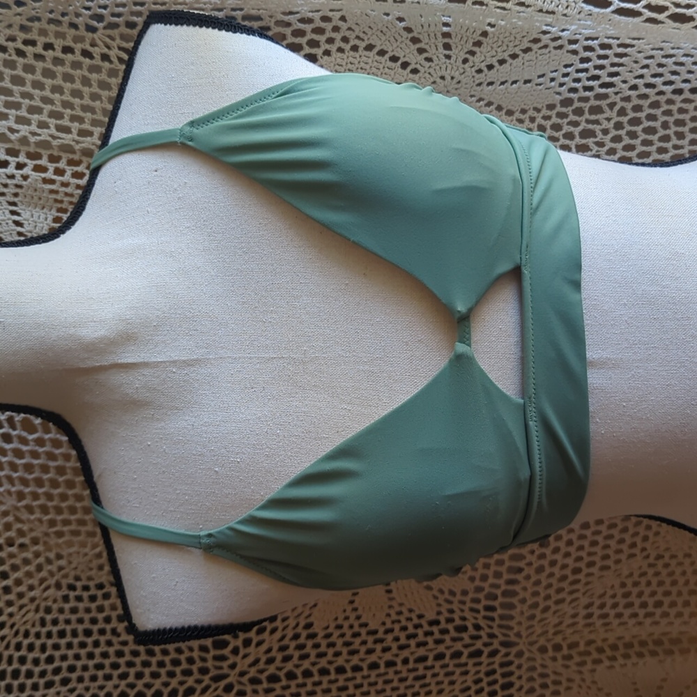 Shade & Shore Longline Cut Out Bikini Top Green